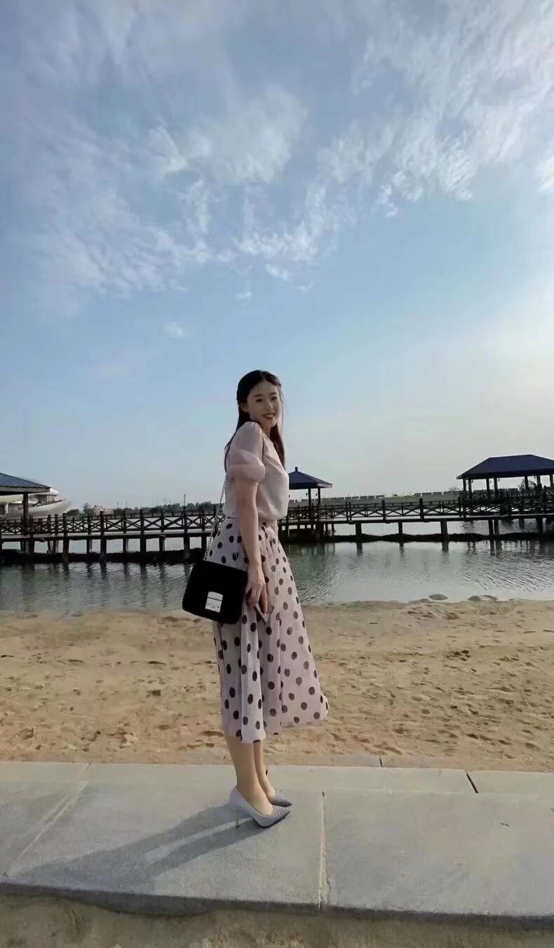 1007204184.jpg